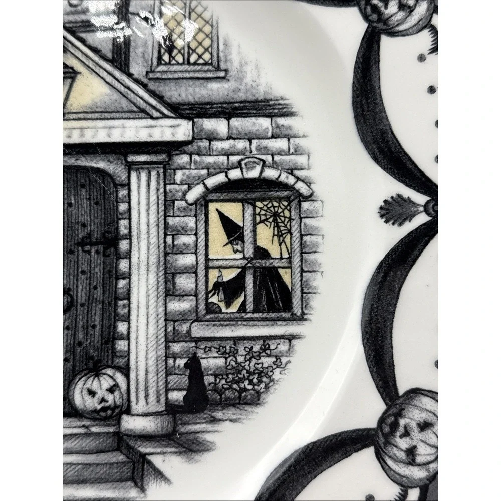 Royal Stafford England Halloween Haunted Home Jack O'Lantern Dinner Plates 4‎
